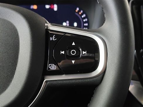 New 2026 Volvo XC90 B5 Core w/ Protection Package AWD/4WD image 29