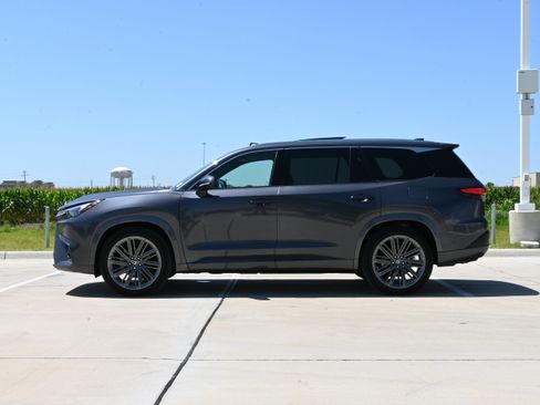 Used 2026 Lexus TX 350 AWD w/ Technology Package image 6