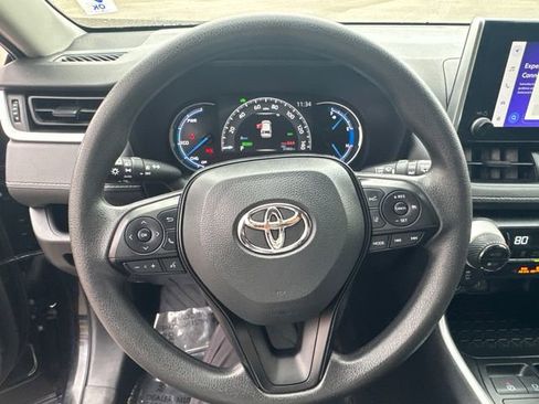 Used 2023 Toyota RAV4 AWD Hybrid image 31