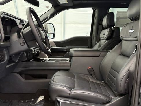 New 2026 Ford F450 Platinum w/ FX4 Off-Road Package AWD/4WD image 13