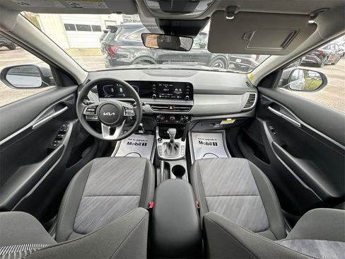New 2026 Kia Seltos LX image 21