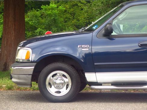 Used 2003 Ford F150 XLT RWD image 22