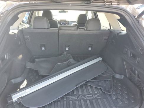 Certified 2022 Subaru Outback Limited AWD/4WD image 8