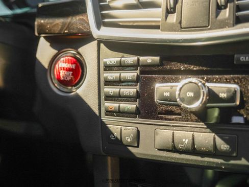 Used 2013 Mercedes-Benz E 63 AMG Wagon image 81