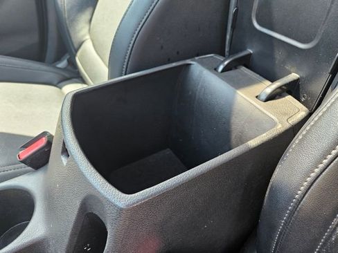 Used 2025 Kia Seltos EX w/ EX Sunroof Package FWD image 26