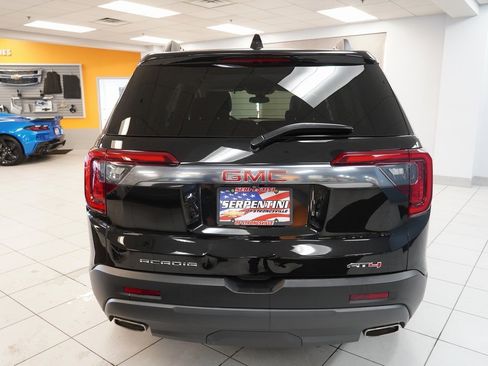 Certified 2023 GMC Acadia AT4 w/ Preferred Package image 9