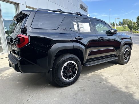 New 2026 Toyota 4Runner TRD Off-Road Premium AWD/4WD image 6