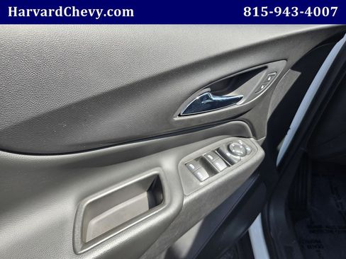 Used 2020 Chevrolet Equinox LT AWD/4WD image 32