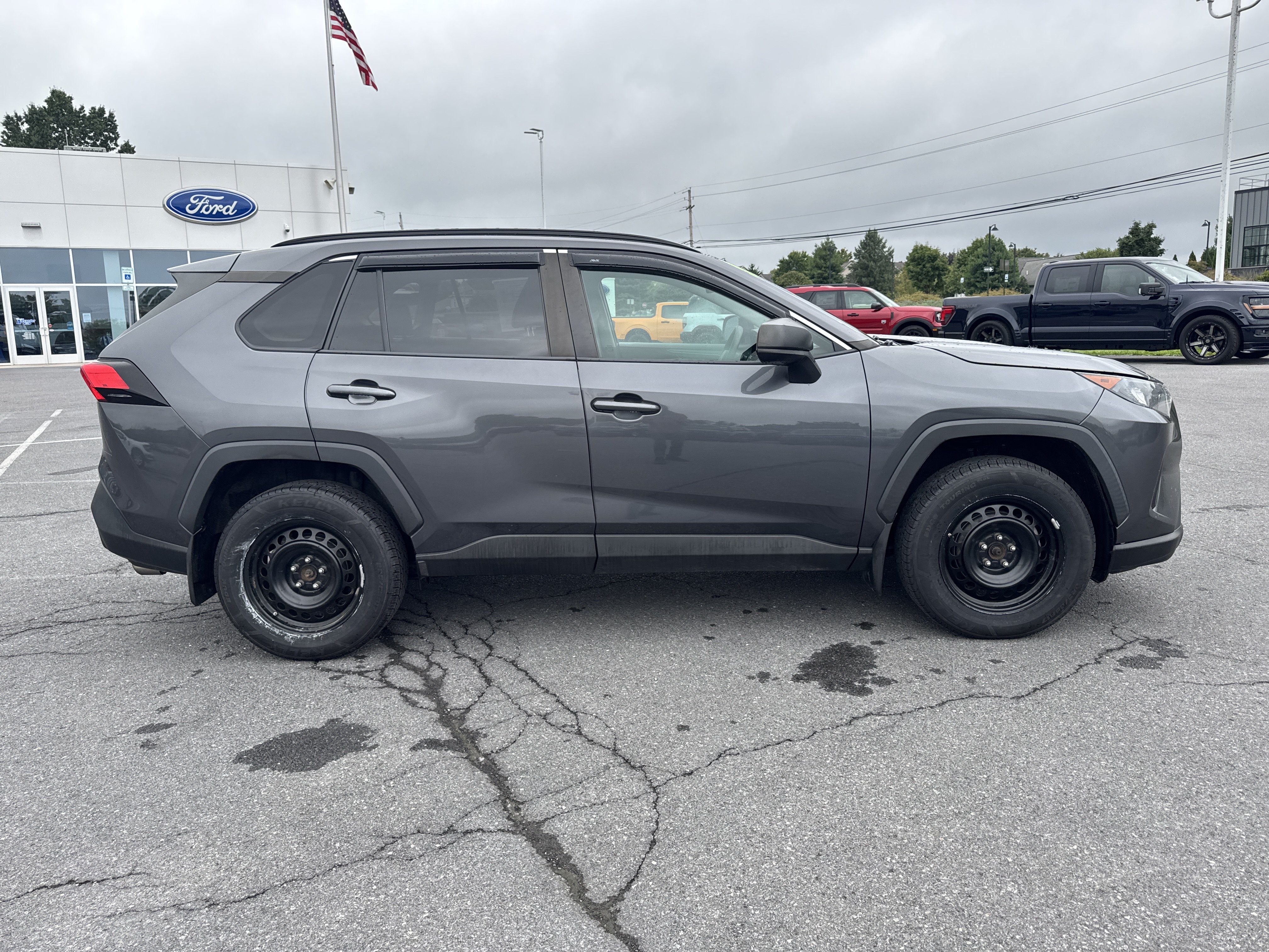Used 2020 Toyota RAV4 LE w/ All Weather Liner Package AWD/4WD image 2