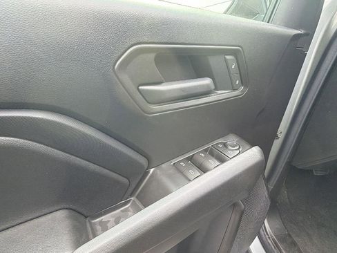 Used 2026 Chevrolet Colorado Trail Boss AWD/4WD image 12