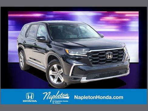 Used 2025 Honda Pilot EX-L image 1