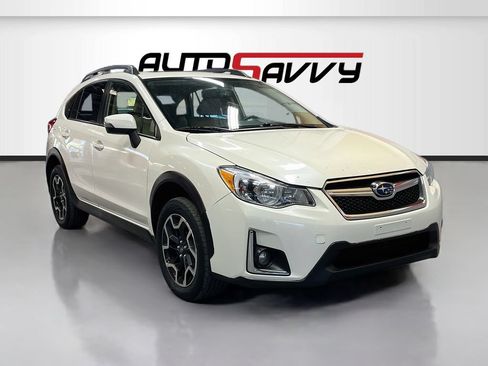Used 2016 Subaru Crosstrek 2.0i Limited AWD/4WD image 1