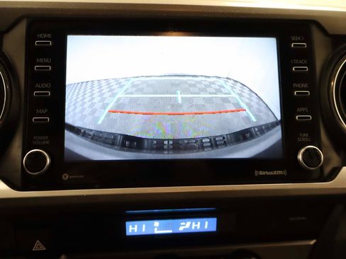 Used 2022 Toyota Tacoma SR5 image 12