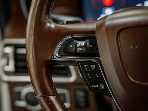 Used 2021 Lincoln Navigator L Black Label w/ Special Edition Package image 36