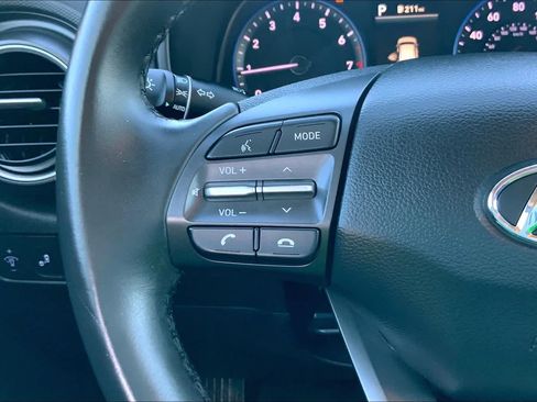 Used 2021 Hyundai Kona SEL FWD image 23