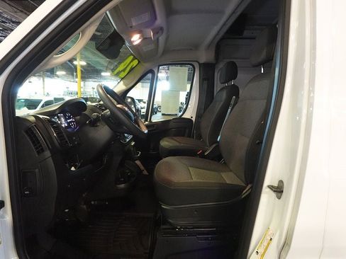 Used 2024 RAM ProMaster 3500 w/ Convenience Group image 10