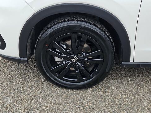 Certified 2026 Honda HR-V Sport image 7