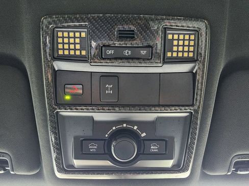 Used 2023 Toyota Tacoma TRD Off-Road image 22