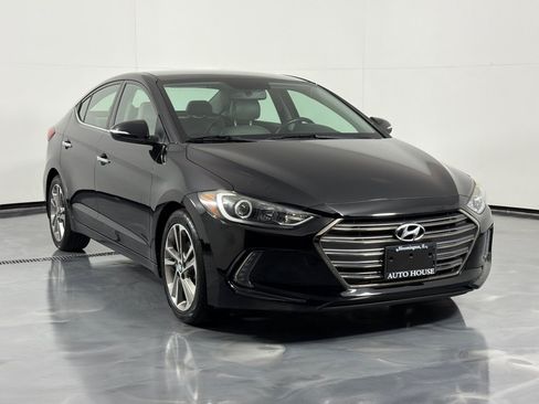 Used 2017 Hyundai Elantra Limited FWD image 3