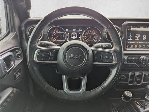 Used 2023 Jeep Gladiator Overland AWD/4WD image 15