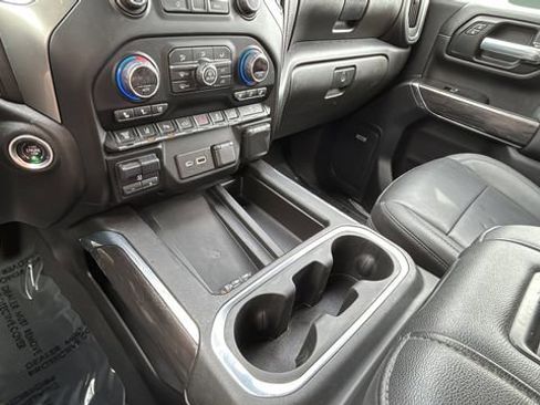 Used 2021 Chevrolet Silverado 2500 LTZ w/ LTZ Premium Package image 14