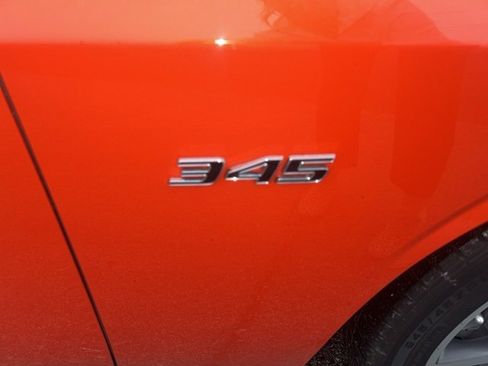 Used 2023 Dodge Challenger R/T w/ Plus Package image 7