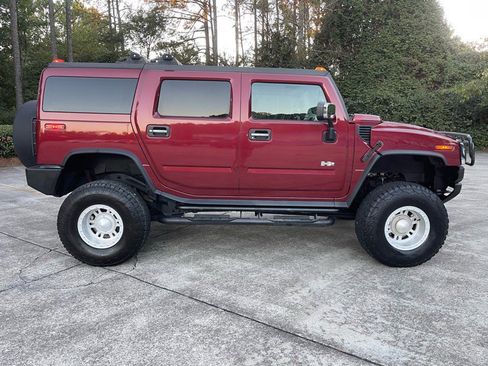 Used 2003 HUMMER H2 w/ Preferred Equipment Group image 8