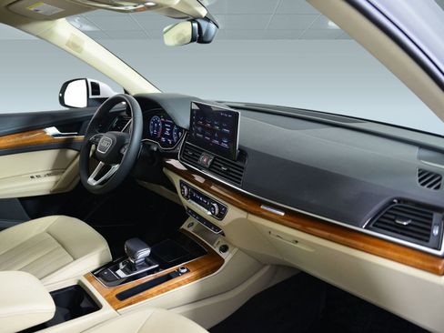 Certified 2023 Audi Q5 2.0T Premium Plus w/ Premium Plus Package image 20