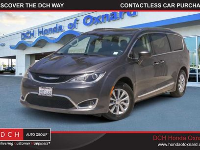 Used 2019 Chrysler Pacifica Touring-L