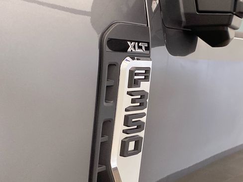 New 2026 Ford F350 XLT w/ XLT Premium Package AWD/4WD image 13