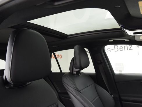 Used 2026 Mercedes-Benz GLC 300 4MATIC image 19