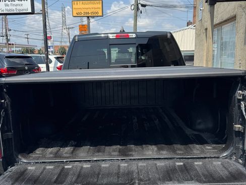 Used 2019 RAM 1500 Laramie w/ Sport Appearance Package AWD/4WD image 8