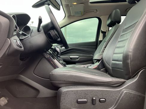 Used 2015 Ford Escape Titanium AWD/4WD image 29