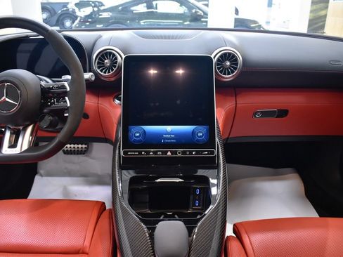Certified 2023 Mercedes-Benz SL 55 AMG 4MATIC image 23