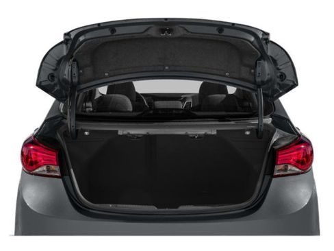 Used 2015 Hyundai Elantra SE w/ Option Group 03 image 16