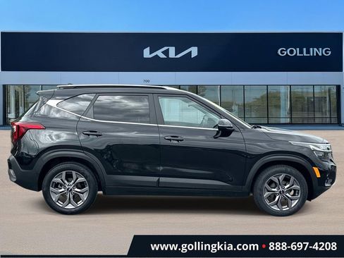 Certified 2024 Kia Seltos S FWD image 2