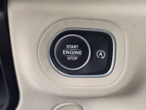 Used 2022 Mercedes-Benz GLE 350 image 35