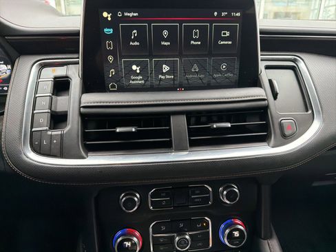 Used 2023 GMC Yukon XL AT4 w/ AT4 Premium Plus Package image 18