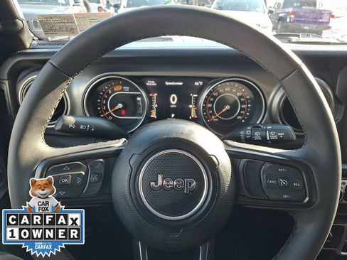 Used 2023 Jeep Wrangler Sport S image 18
