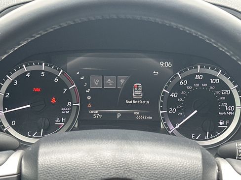 Used 2023 Toyota Highlander XSE AWD/4WD image 19