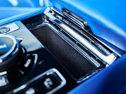 Used 2023 Rolls-Royce Cullinan Black Badge w/ Driver's Package image 69