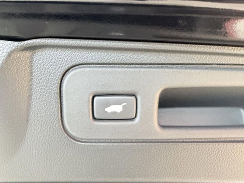 Used 2023 Honda Passport EX-L image 10