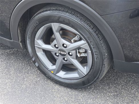 Used 2025 Kia K4 FWD image 16