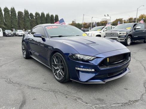 Used 2018 Ford Mustang GT Premium w/ Equipment Group 401A image 2