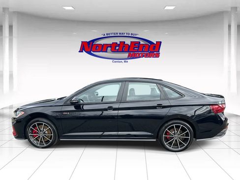 Used 2025 Volkswagen Jetta GLI Autobahn image 7