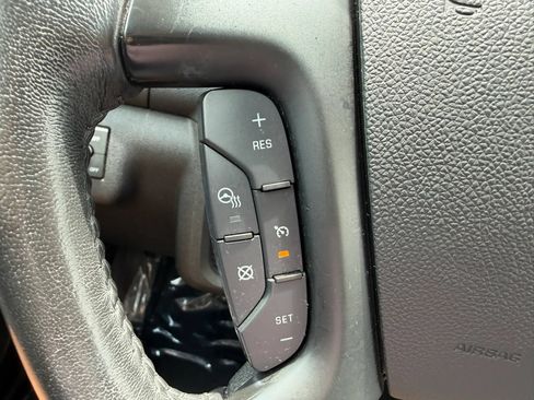Used 2017 Buick Enclave Leather AWD/4WD image 46