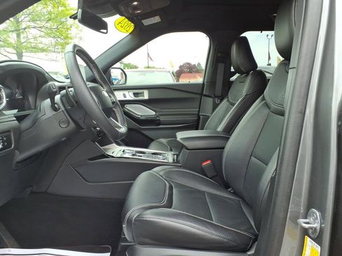 Certified 2024 Ford Explorer ST w/ Equipment Group 401A AWD/4WD image 17