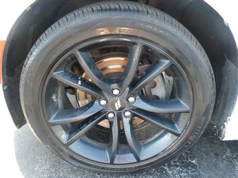 Used 2018 Dodge Charger R/T w/ Beats Audio Group RWD image 10