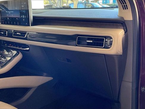 Used 2022 Lincoln Nautilus Reserve image 23
