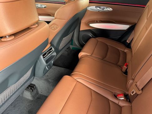 New 2026 Genesis GV70 2.5T Advanced image 14